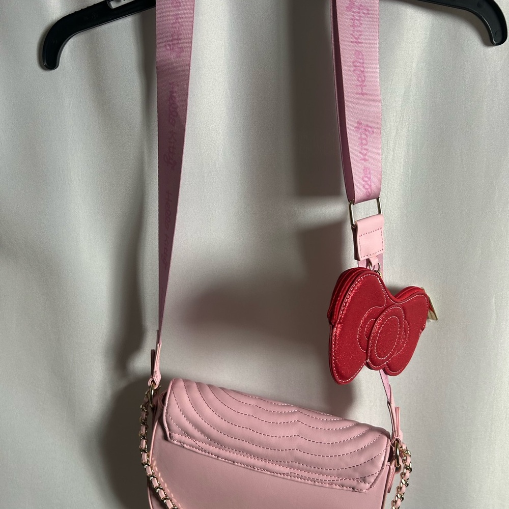 Danielle Nicole Nwot Pink Hello Kitty Crossbody B… - image 6